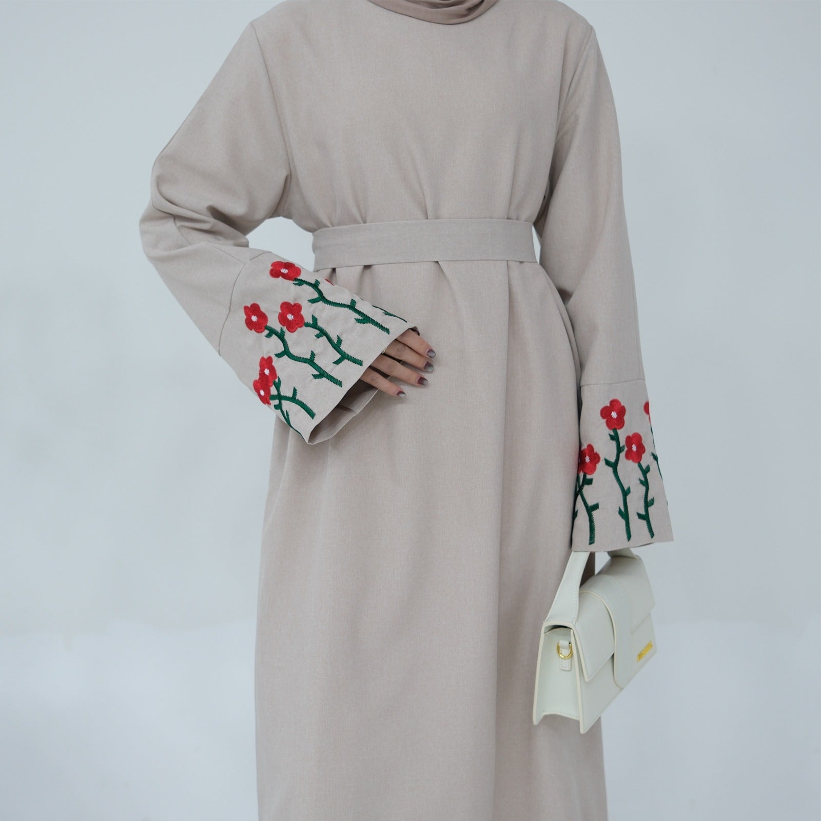 Zuuhur Linen Abaya (Beige)